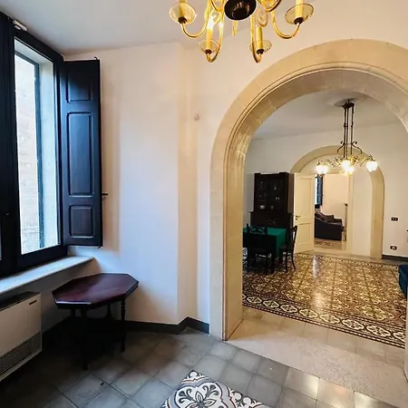 Elegante Nel Cuore Del Barocco *