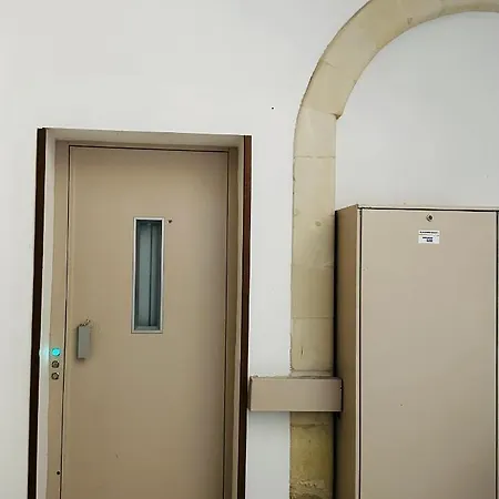 Elegante Nel Cuore Del Barocco Lägenhet *